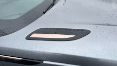 Land Rover Range Rover Velar 2.0 D240 R-Dynamic HSE 5dr Auto Diesel Estate